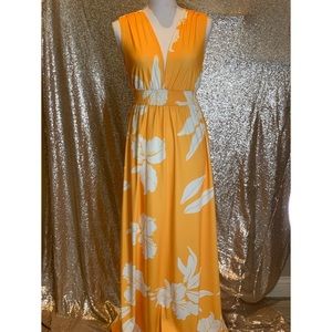 Yellow & White dress for a  perfect for a luau!